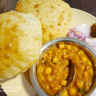 Chole Batura